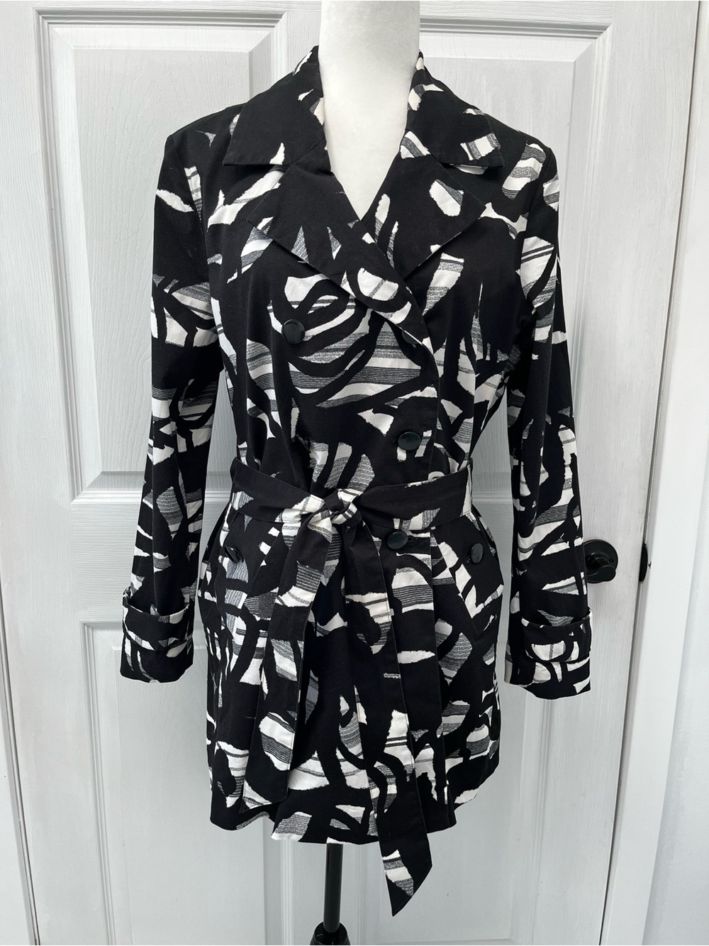 Dana Buchman Black White Abstract Double Breasted Belted Trench Dress Medium